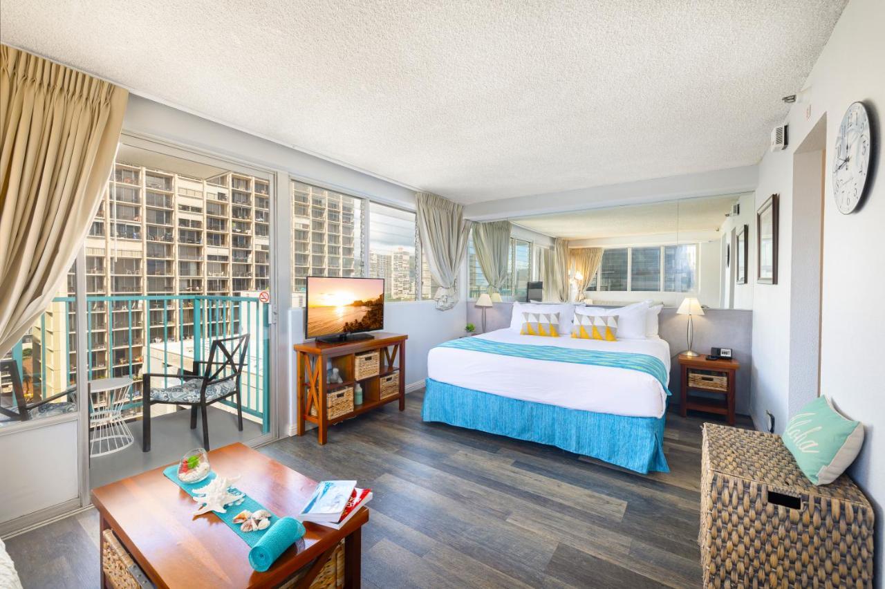 Beautiful Studio In The Heart Of Vibrant Waikiki Хонолулу Екстериор снимка